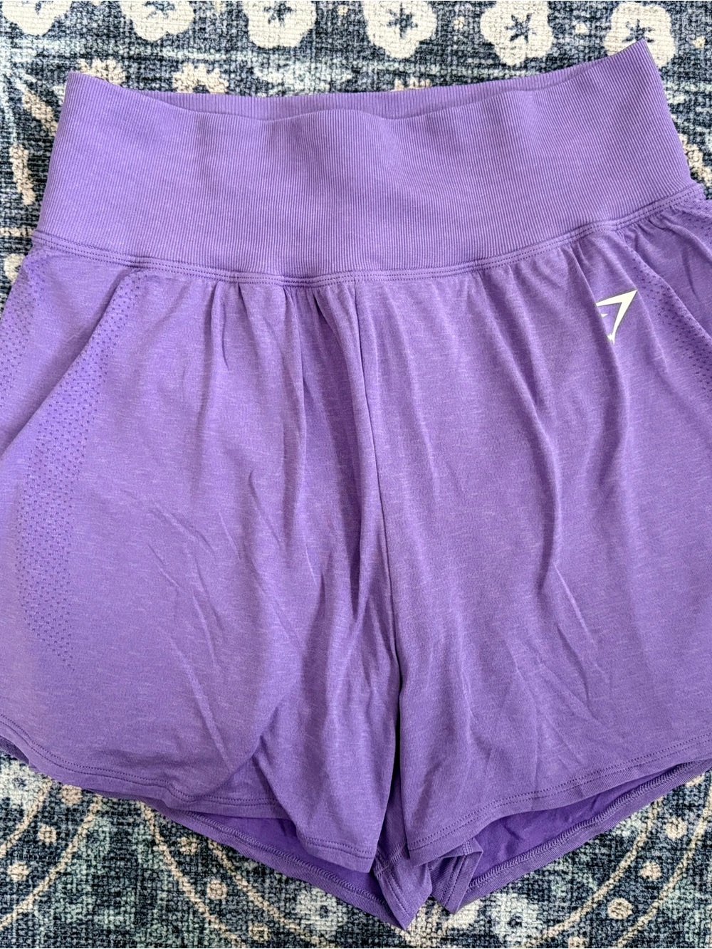 Gymshark Women's XL Vital Seamless 2.0 2-in-1 Shorts in Purple